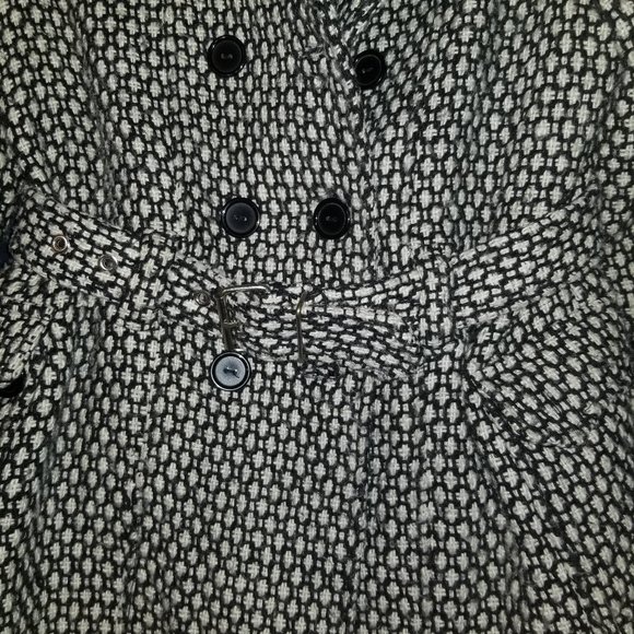 BCXgirl Black & White Wool Coat Sz XL/M - Picture 3 of 12
